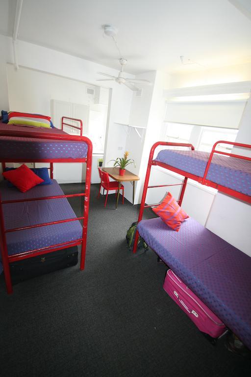Hostel Zing Backpackers